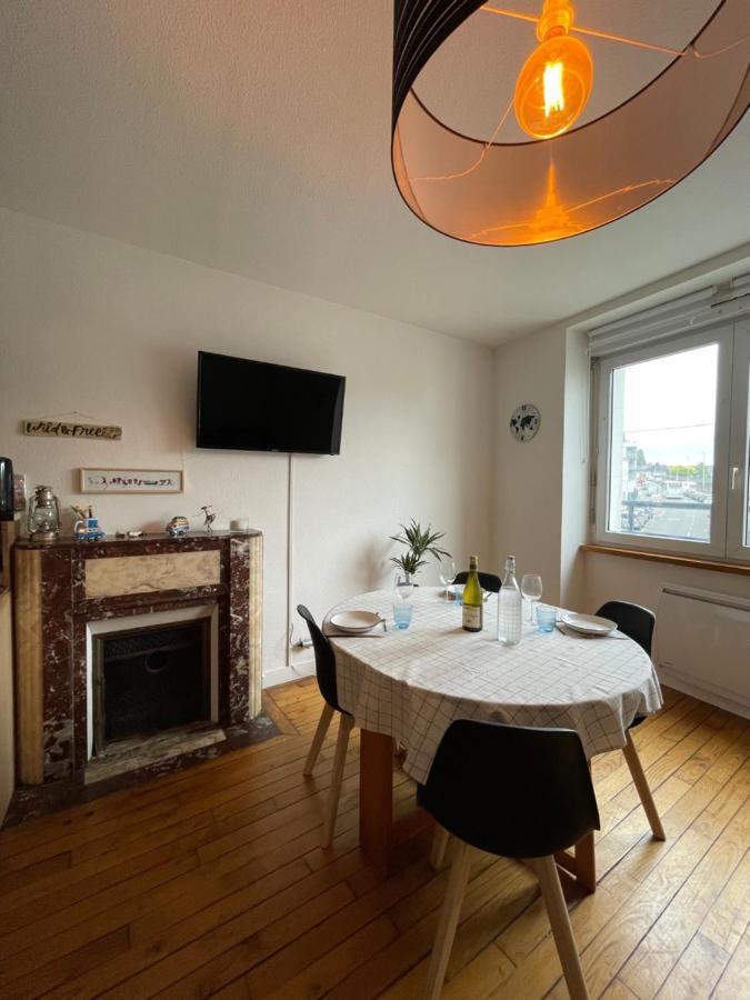 Appartement 2 Pieces Centre De Vannes Avec Parking Prive Dış mekan fotoğraf